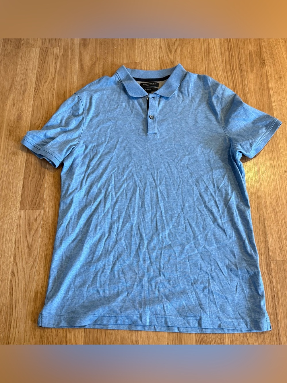 EUC Banana Republic Standard Fit Luxury-Touch Polo Shirt - Heather Light Blue-L